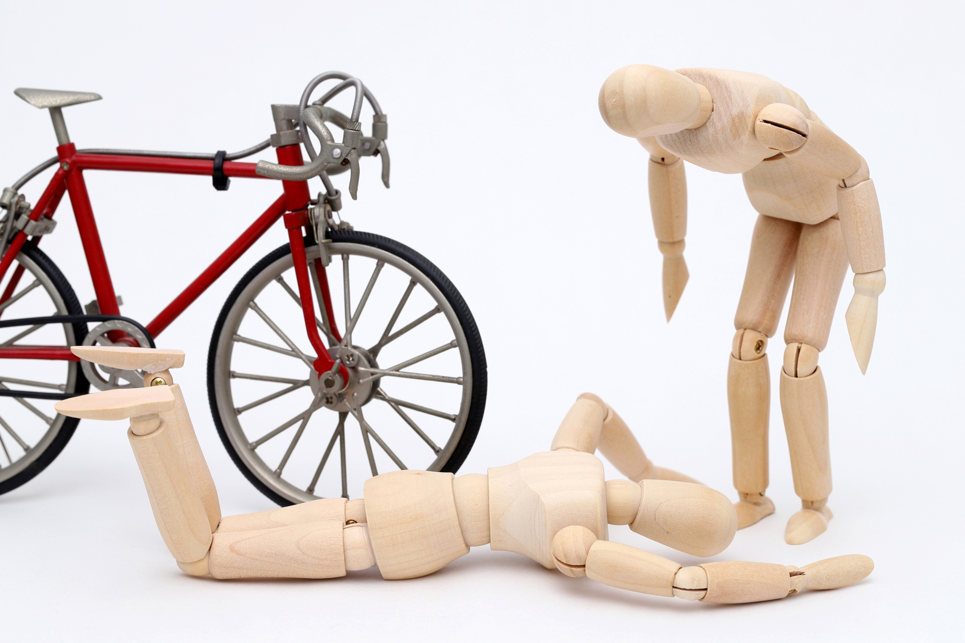 自転車にイヤホンをしたまま乗って事故になるケースは急増！